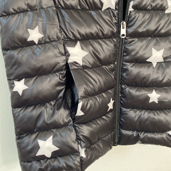 Aqua Vest Girls Bloomingdales Puffer Star Print Big Kid Size Large - Picture 5 of 6